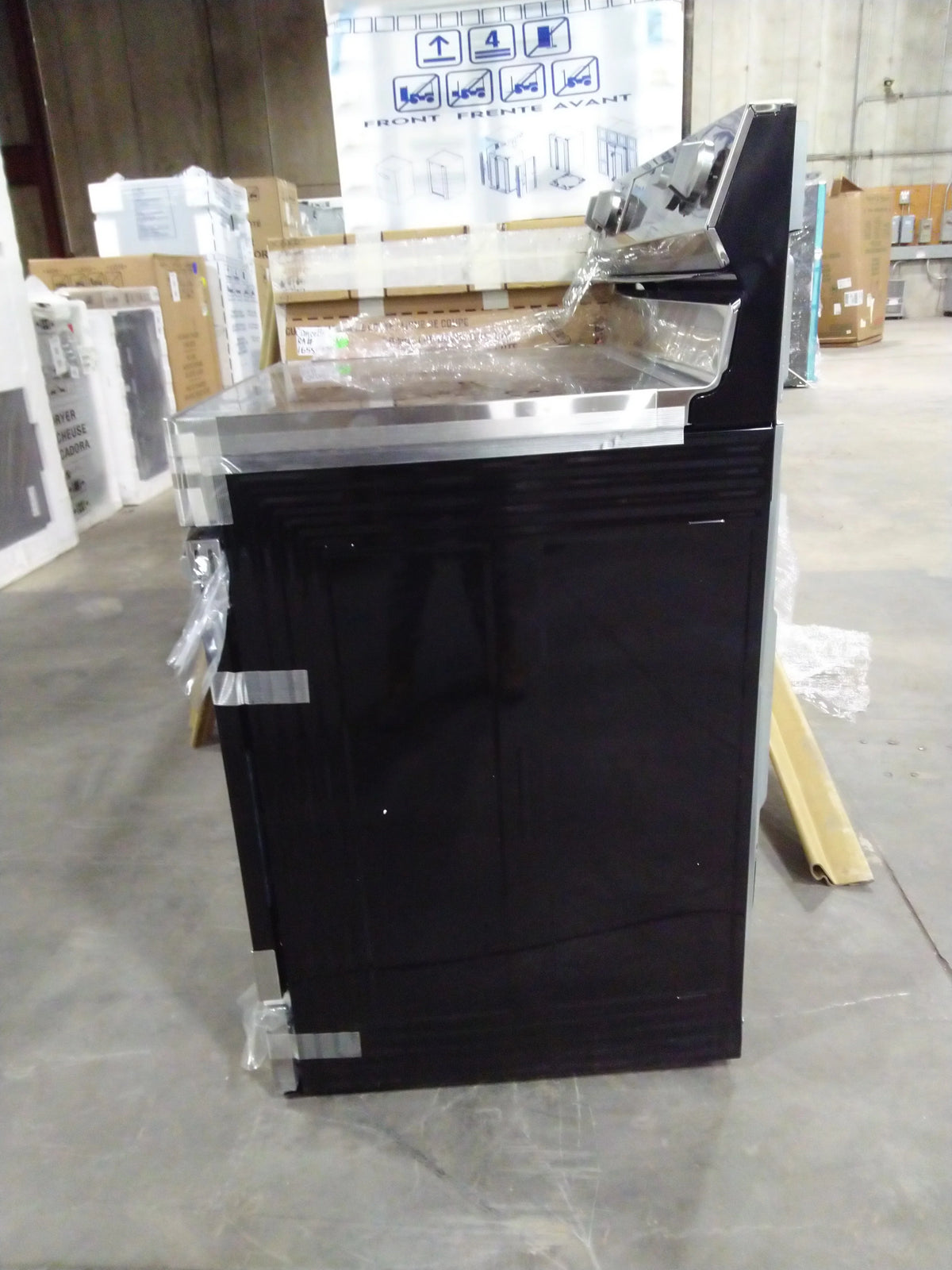 30 In. 6.3 Cu. Ft. Stainless Steel Electric Range T779654