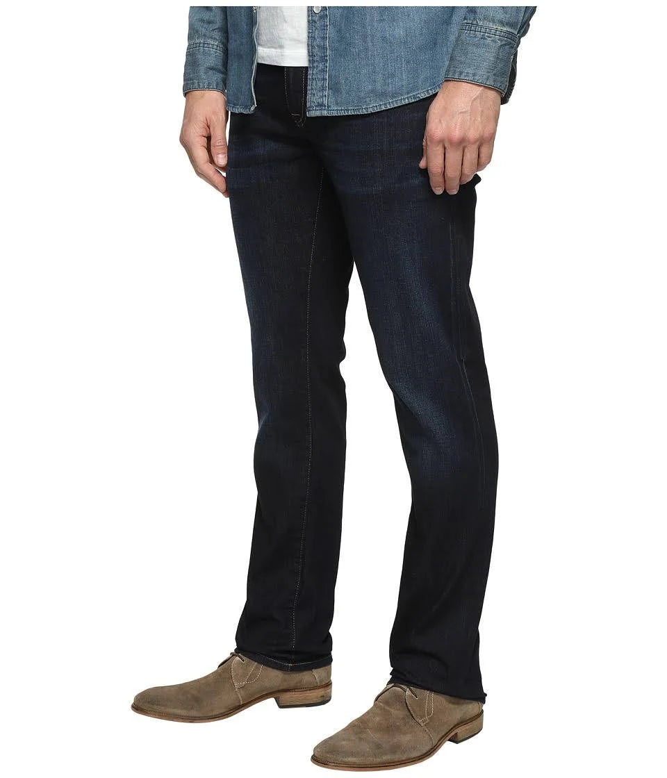 Marcus Slim Straight Jeans R7721