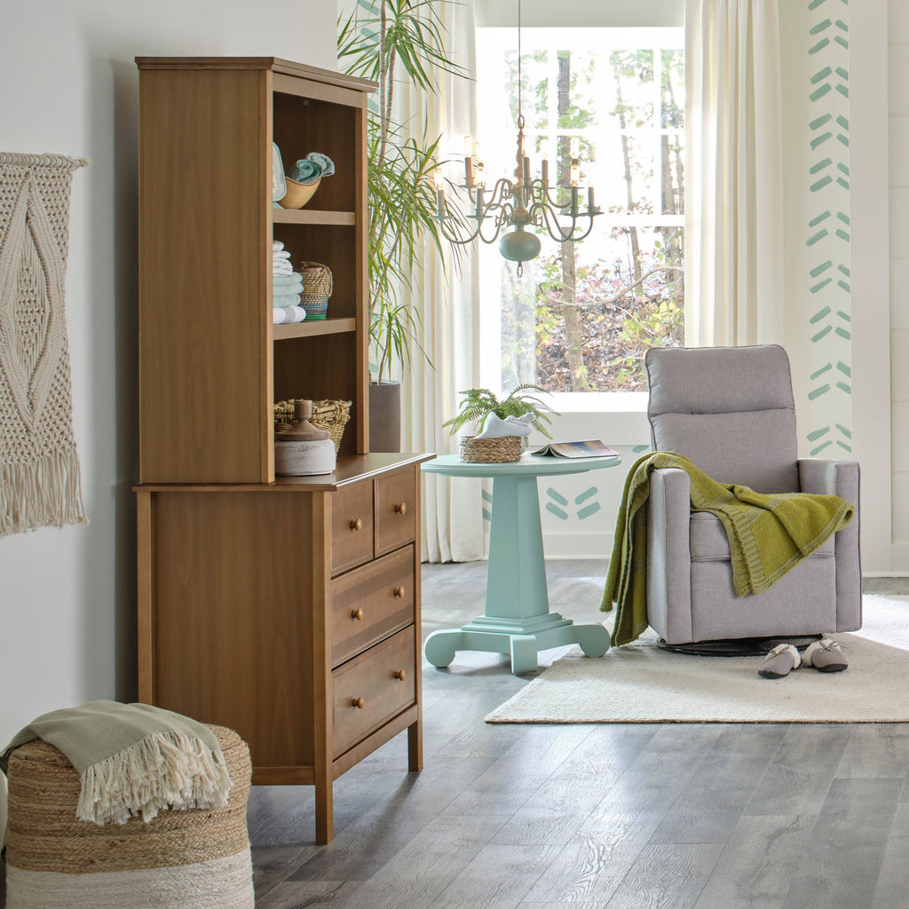 White Bookcase/Hutch B135