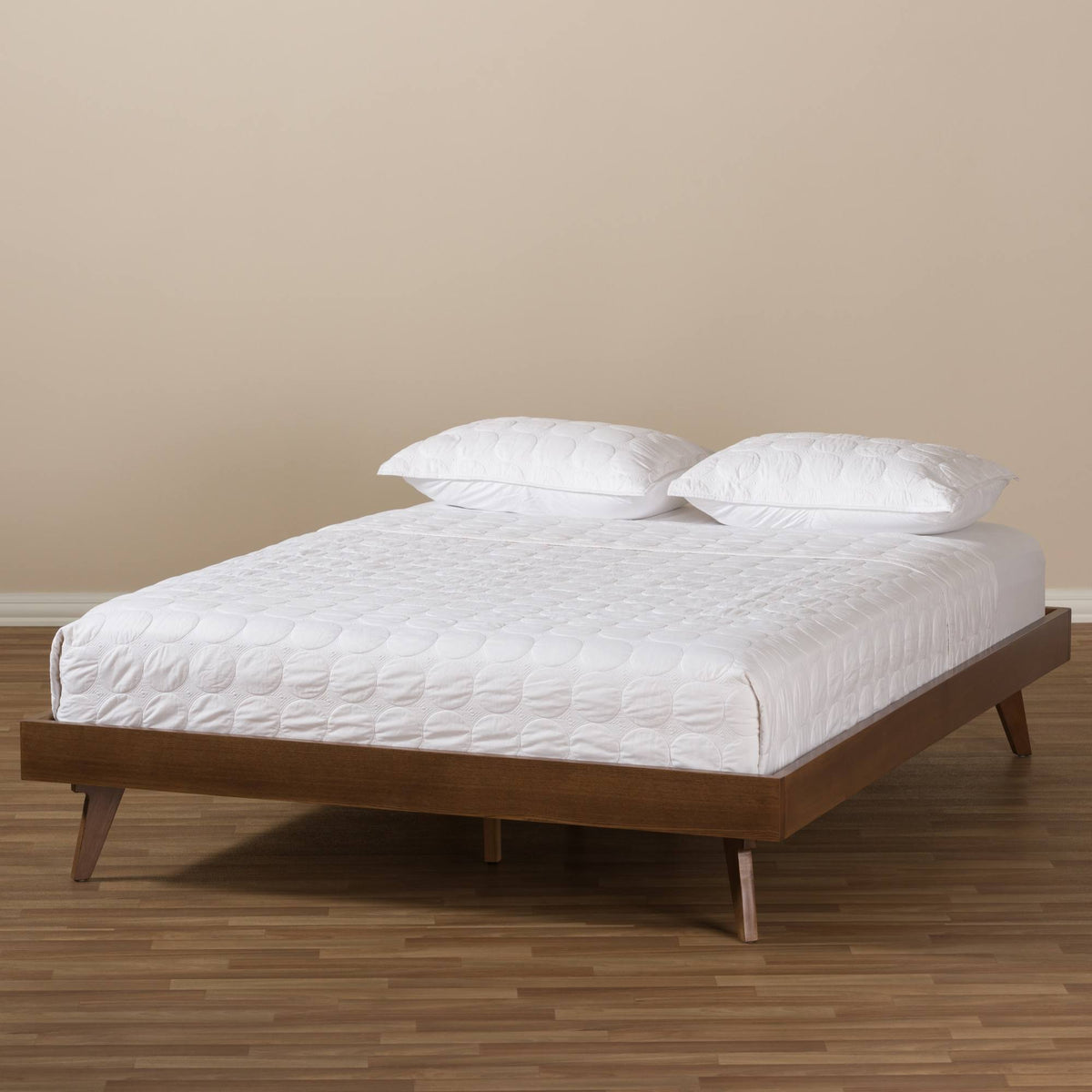 Solid Wood Bed Frame Full / Walnut Brown U355728
