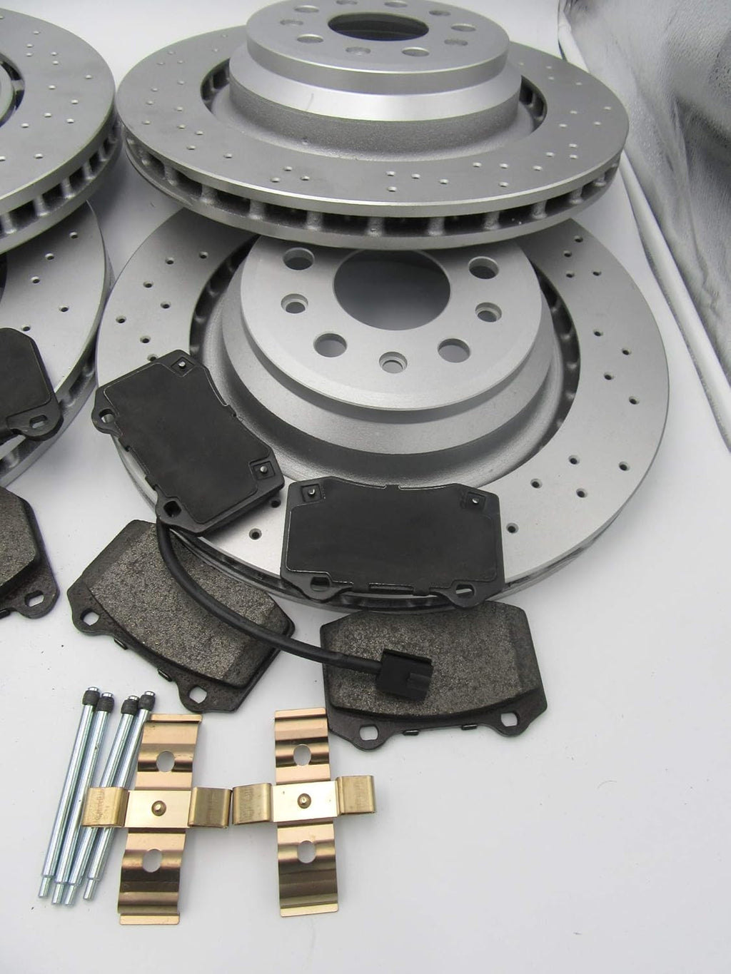 Front Rear Brake Pads and Rotors for Maserati Ghibli Sq4 Awd Quattroporte T63967