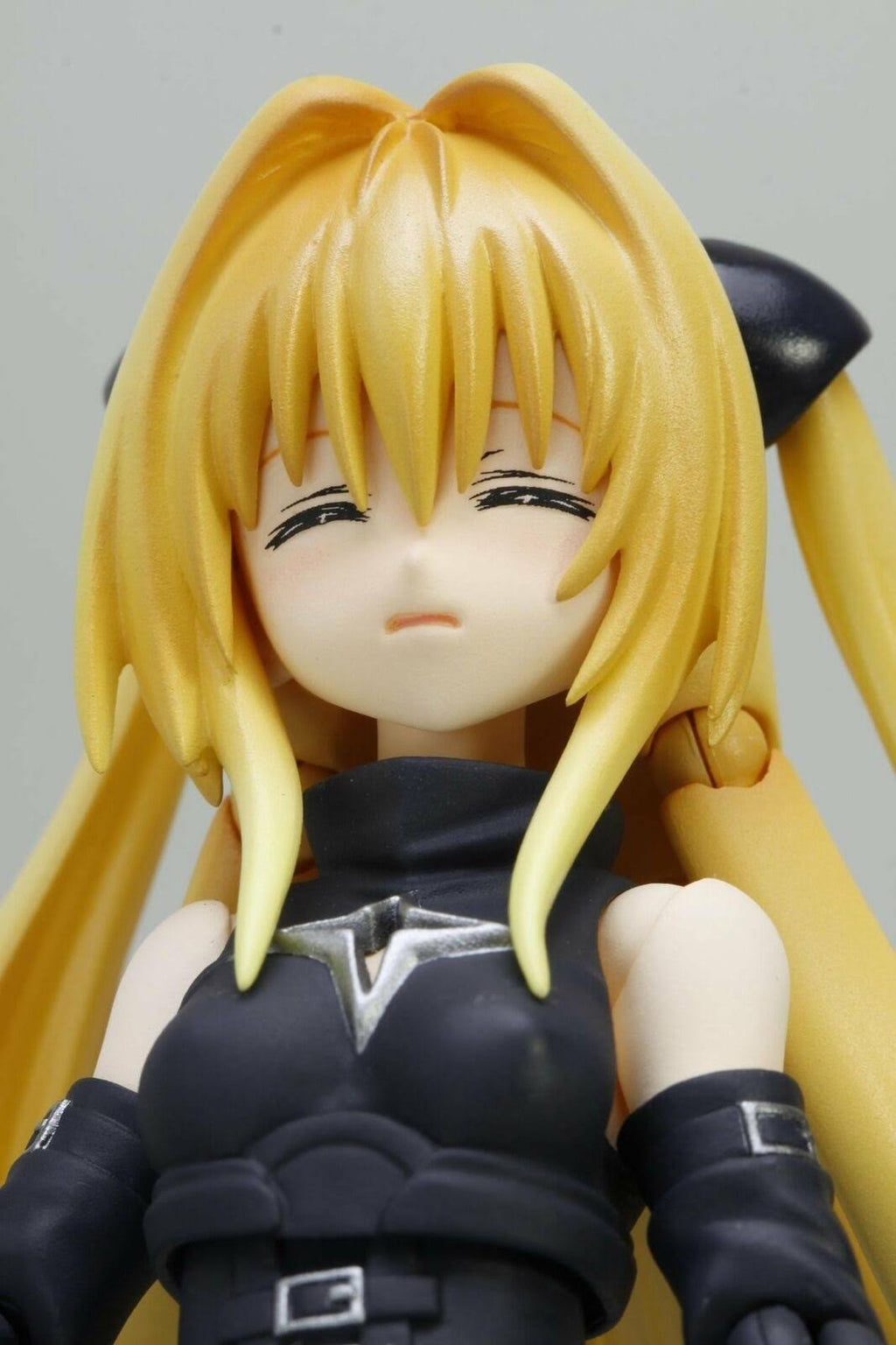 Konjiki No Yami S.H.Figuarts E9761