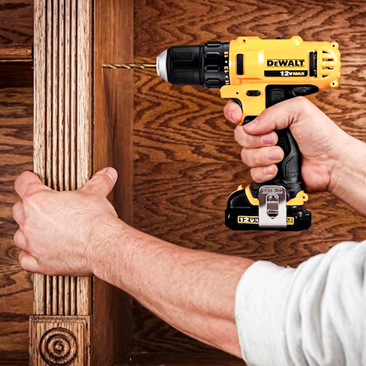 12V MAX Cordless Drill and Driver Combo Kit O4344