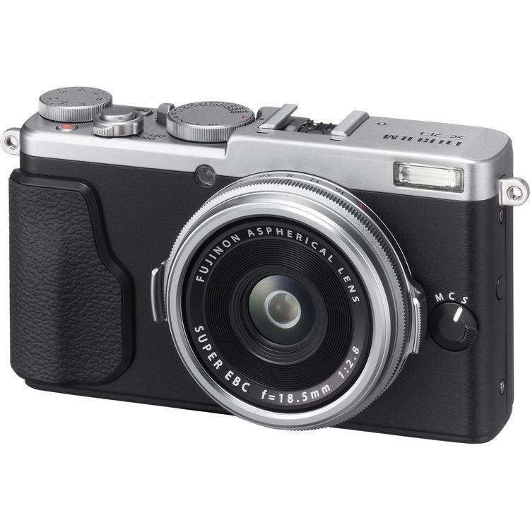 Black Compact Digital Camera P39664