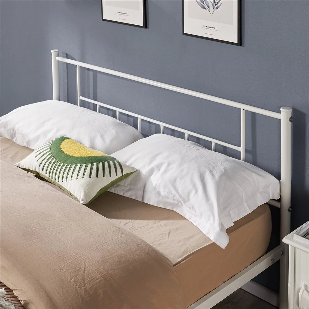 Queen Metal Platform Bed with Spindle Headboard and Footboard, White K835